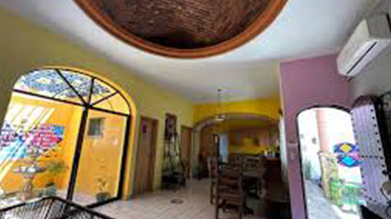 Transportación a Sofia Hostal Cabo